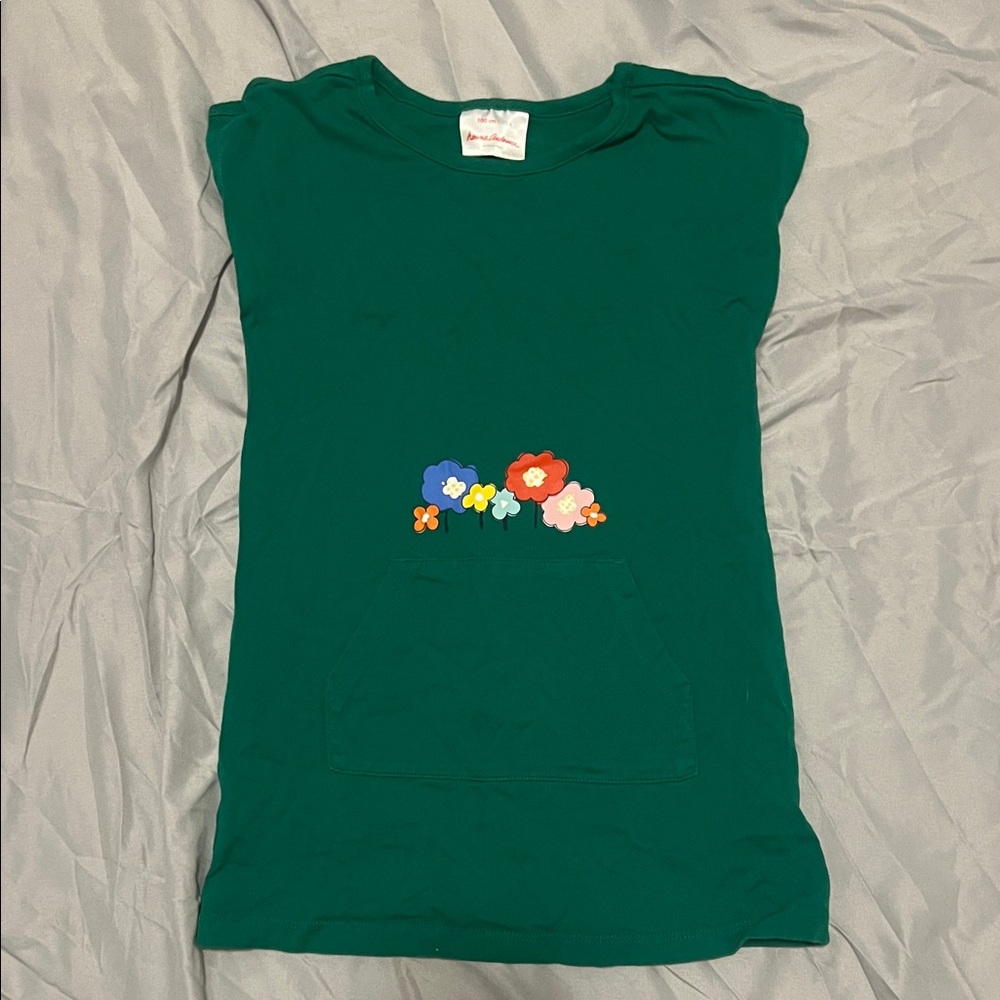 Hanna Andersson Green Tee with Floral Accents